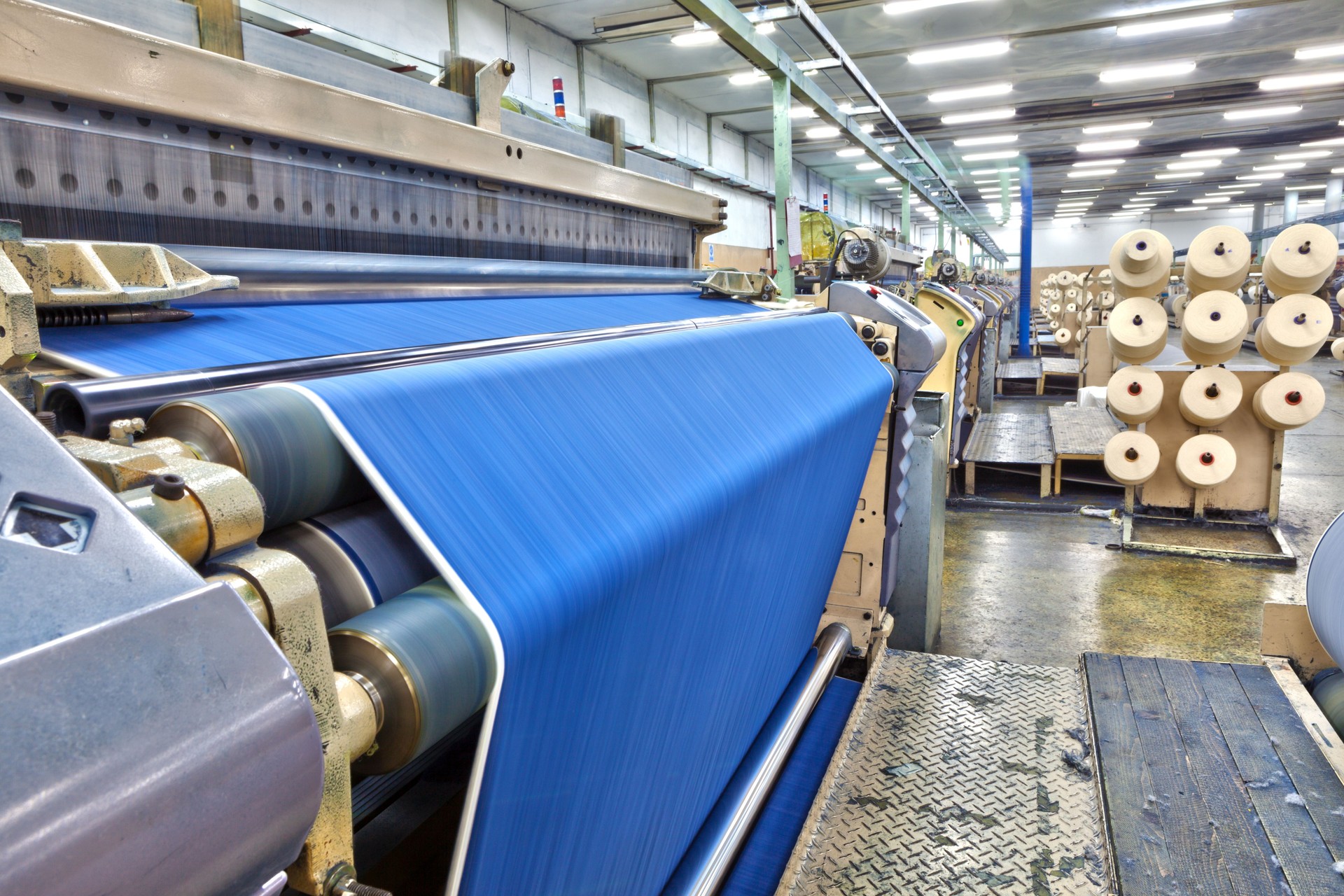 Dye Removal Flocculants & ZLD Chemicals | Textile Wastewater Treatment Systems
